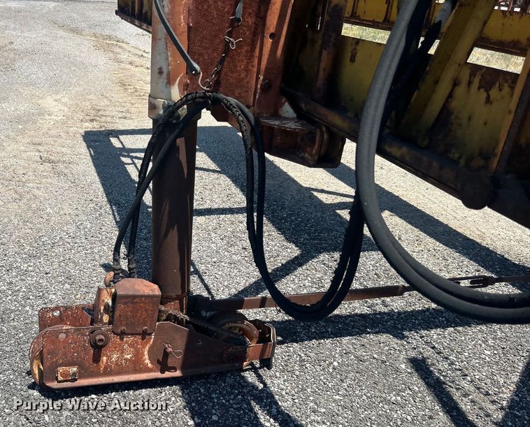 image for item DP1152 Gomaco C450 bridge deck finisher