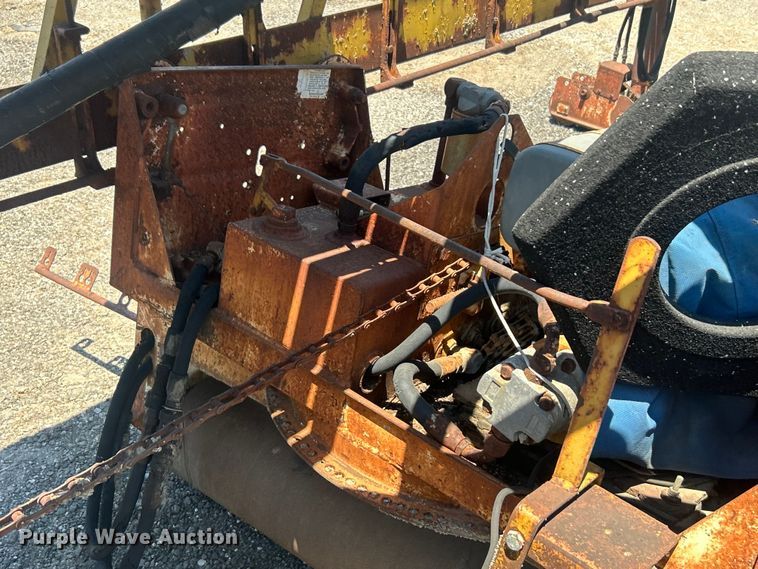 image for item DP1152 Gomaco C450 bridge deck finisher