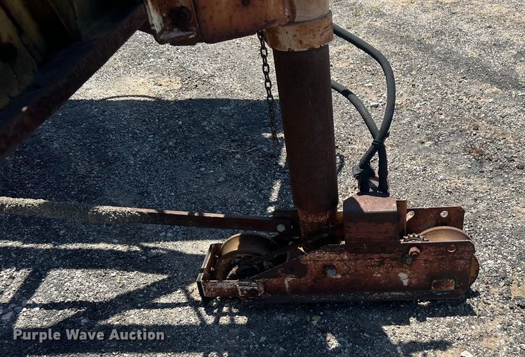 image for item DP1152 Gomaco C450 bridge deck finisher