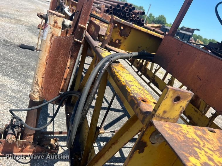 image for item DP1152 Gomaco C450 bridge deck finisher