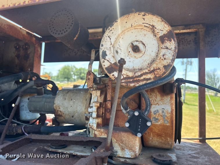 image for item DP1152 Gomaco C450 bridge deck finisher