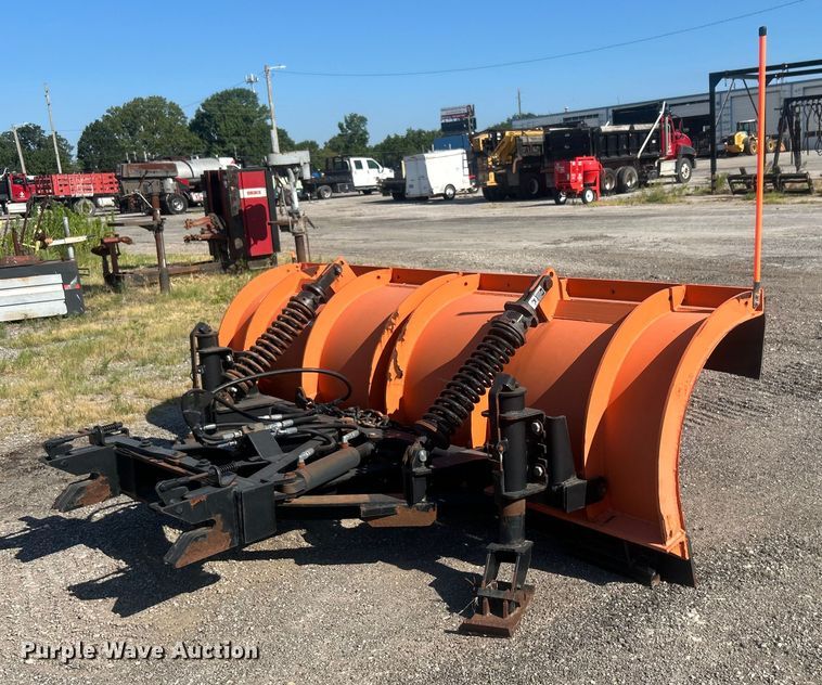 image for item DP1156 Henderson 10' W snow plow