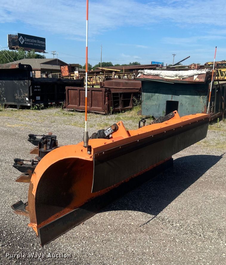 image for item DP1157 Henderson 10' snow plow