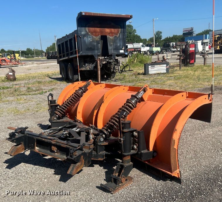 image for item DP1157 Henderson 10' snow plow