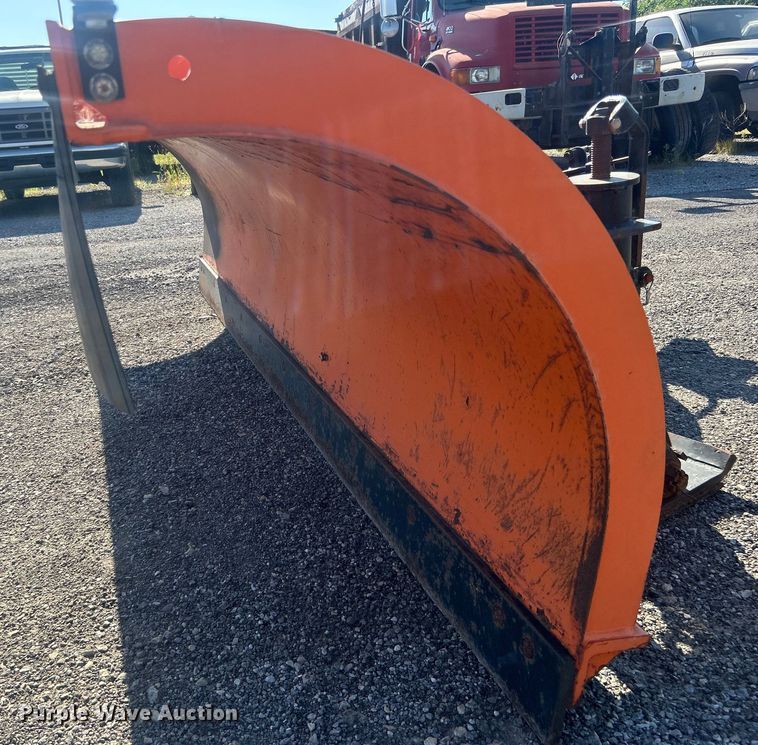 image for item DP1157 Henderson 10' snow plow