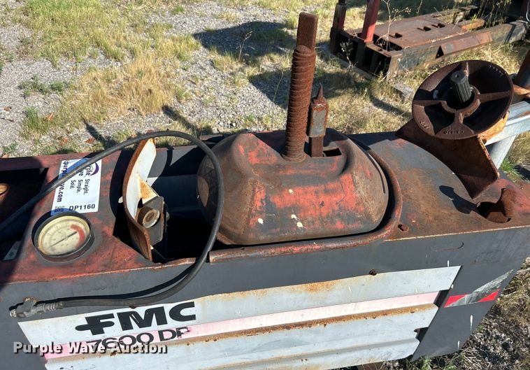 image for item DP1160 FMC 7600DP tire machine