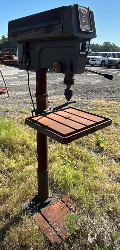 image for item DP1161 Dayton  Tradesman drill press