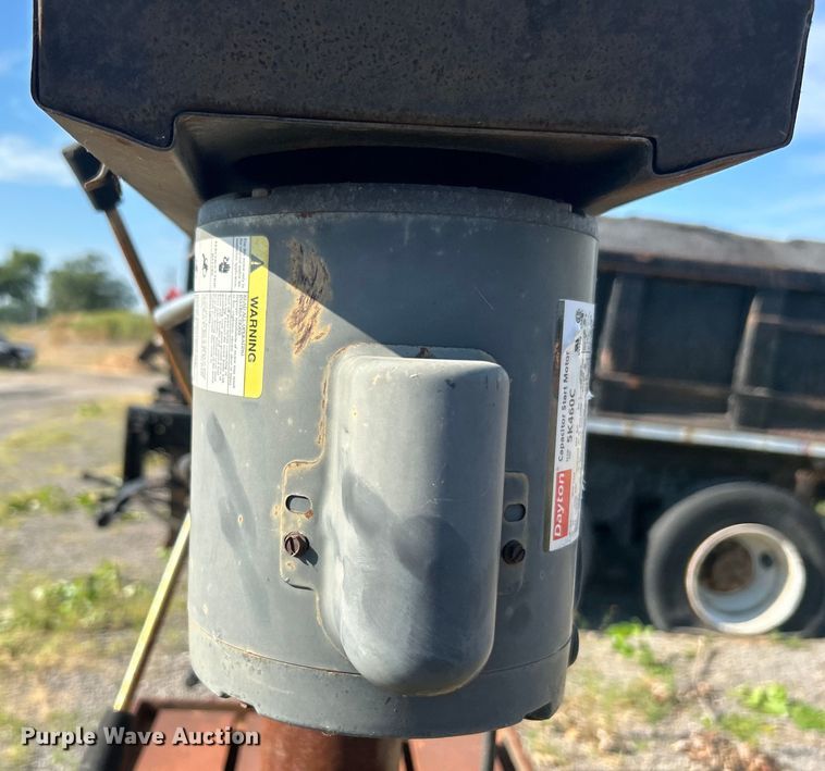 image for item DP1161 Dayton  Tradesman drill press