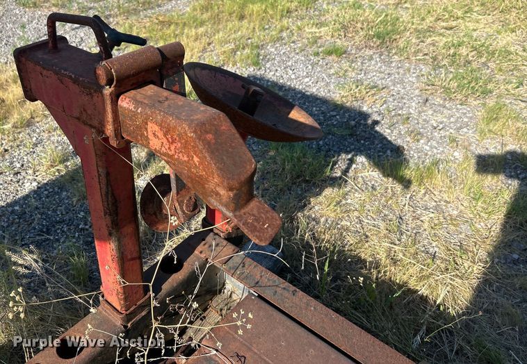 image for item DP1163 Coats HIT5000 tire machine