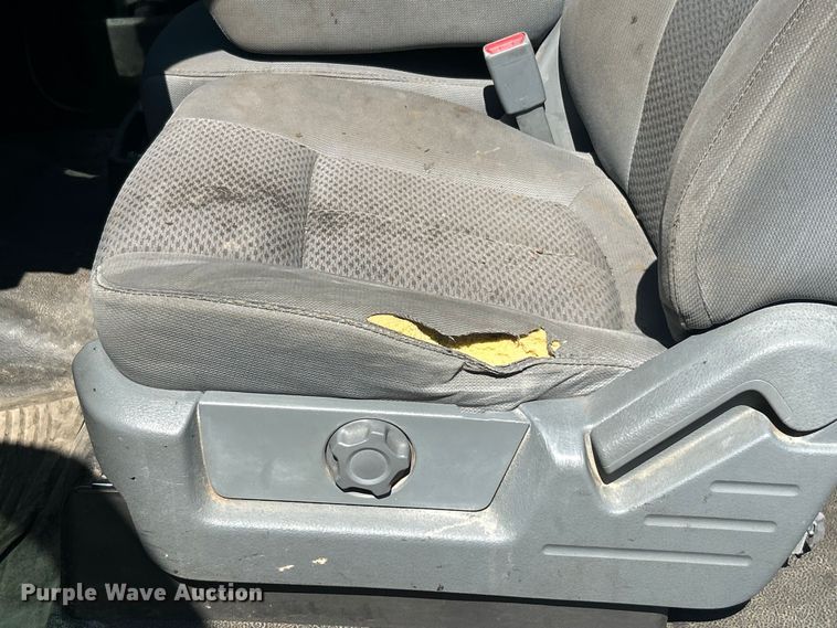 image for item DP1164 2012 Ford F150 SuperCab pickup truck