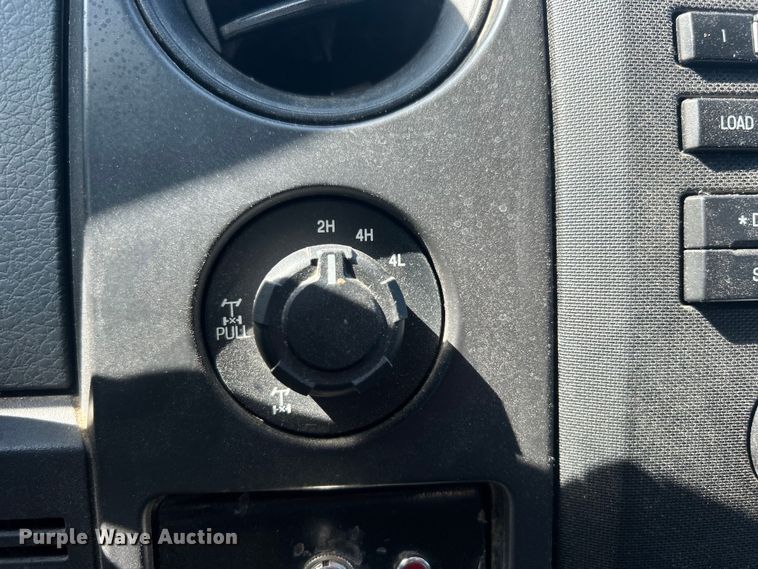 image for item DP1164 2012 Ford F150 SuperCab pickup truck