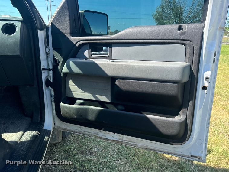 image for item DP1164 2012 Ford F150 SuperCab pickup truck