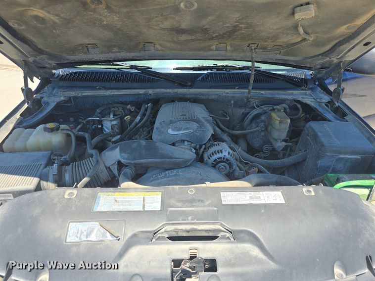 image for item DQ4387 2001 Chevrolet Silverado 1500 pickup truck