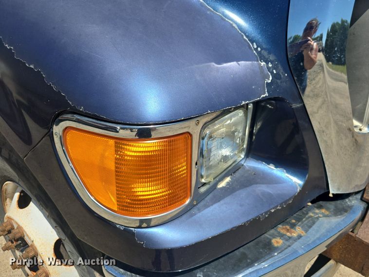 image for item DQ4390 2009 Ford F650 Super Duty XL dump truck