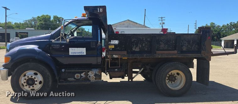 image for item DQ4390 2009 Ford F650 Super Duty XL dump truck