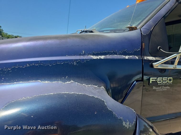 image for item DQ4390 2009 Ford F650 Super Duty XL dump truck