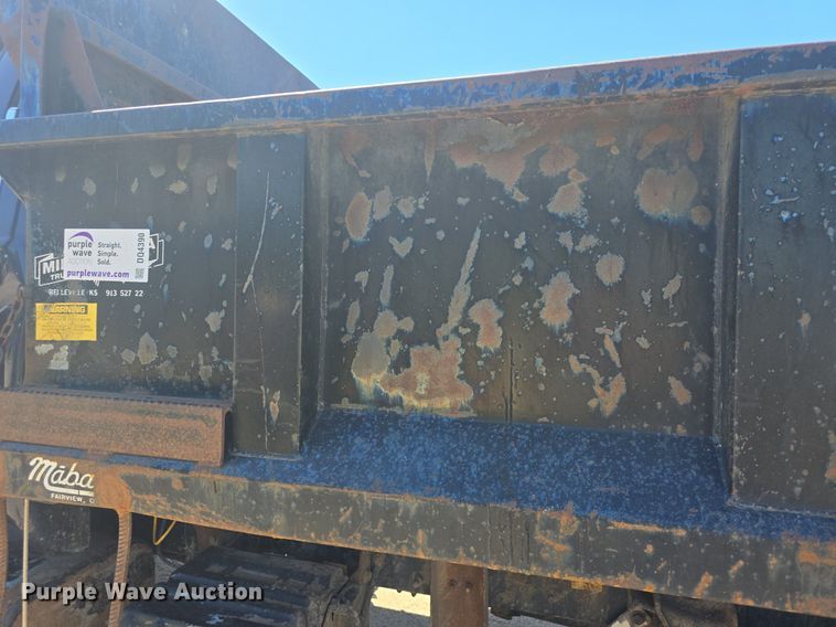 image for item DQ4390 2009 Ford F650 Super Duty XL dump truck