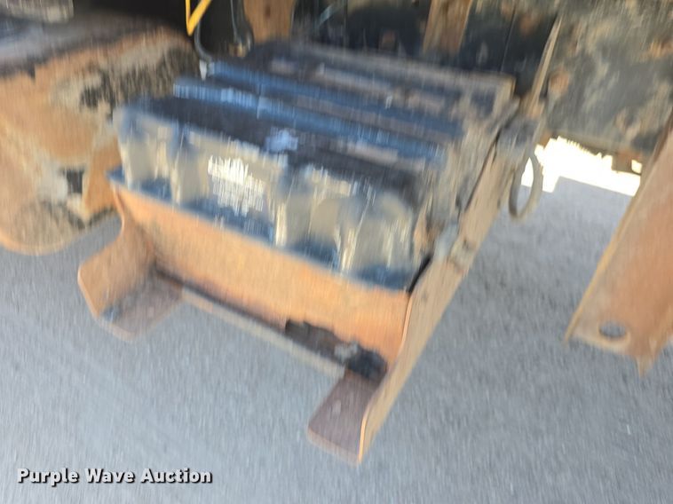 image for item DQ4390 2009 Ford F650 Super Duty XL dump truck