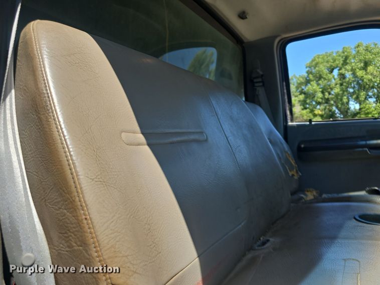 image for item DQ4390 2009 Ford F650 Super Duty XL dump truck