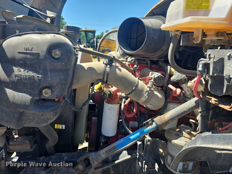 image for item DQ4390 2009 Ford F650 Super Duty XL dump truck