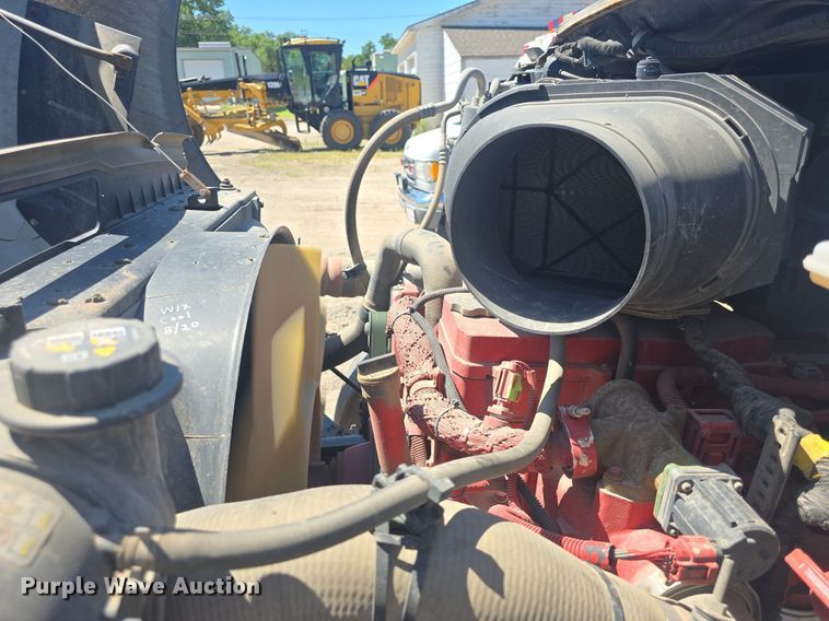 image for item DQ4390 2009 Ford F650 Super Duty XL dump truck