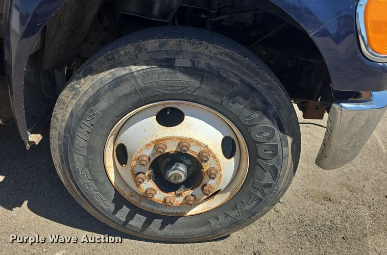 image for item DQ4390 2009 Ford F650 Super Duty XL dump truck