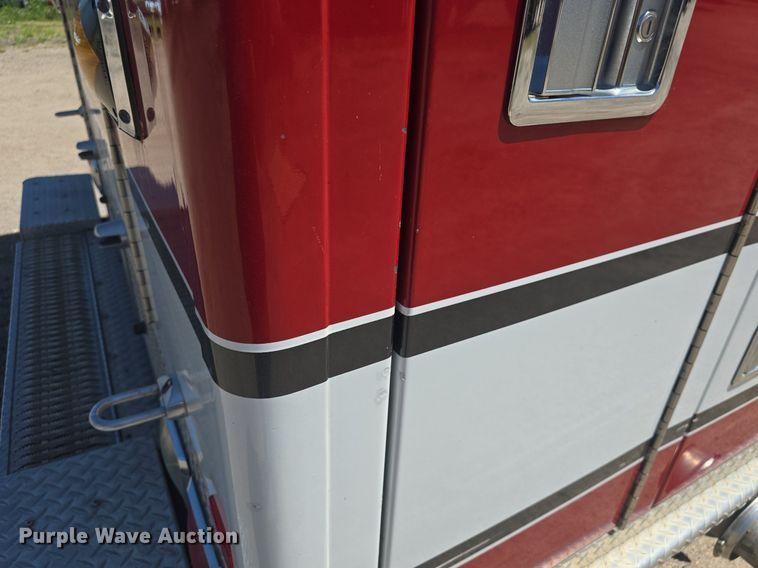 image for item DQ4391 1998 Ford E450 ambulance