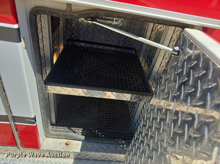 image for item DQ4391 1998 Ford E450 ambulance