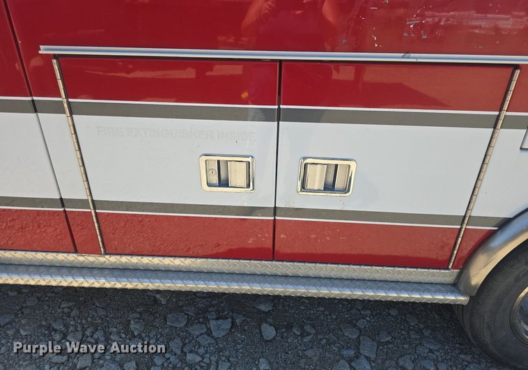 image for item DQ4391 1998 Ford E450 ambulance
