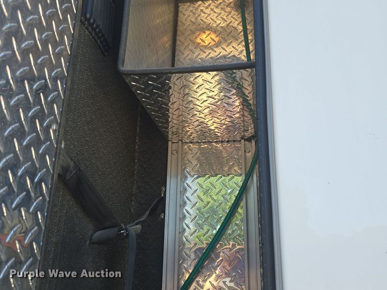 image for item DQ4391 1998 Ford E450 ambulance