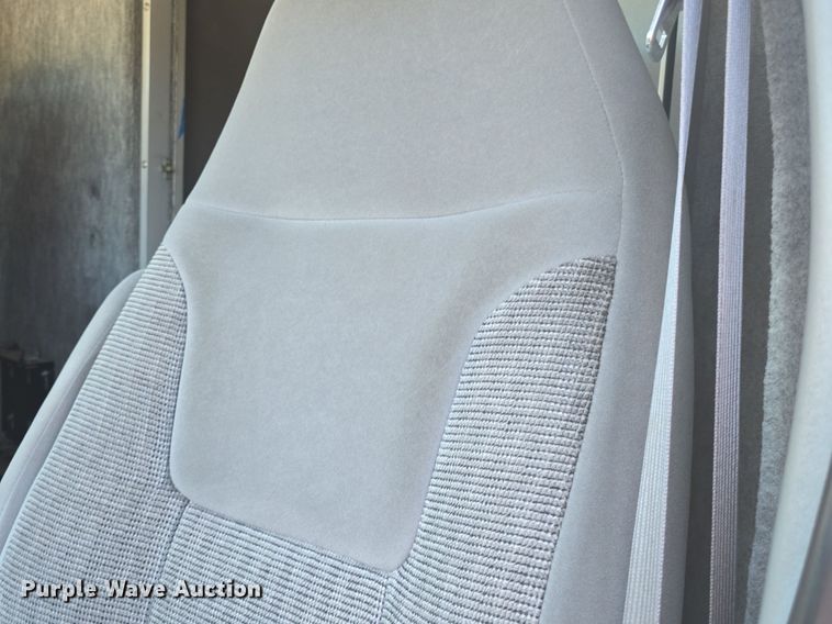 image for item DQ4391 1998 Ford E450 ambulance