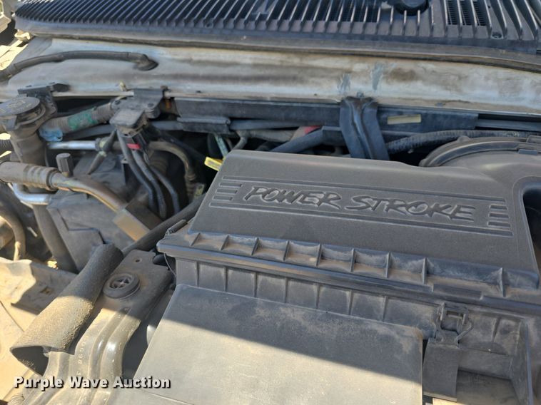 image for item DQ4391 1998 Ford E450 ambulance