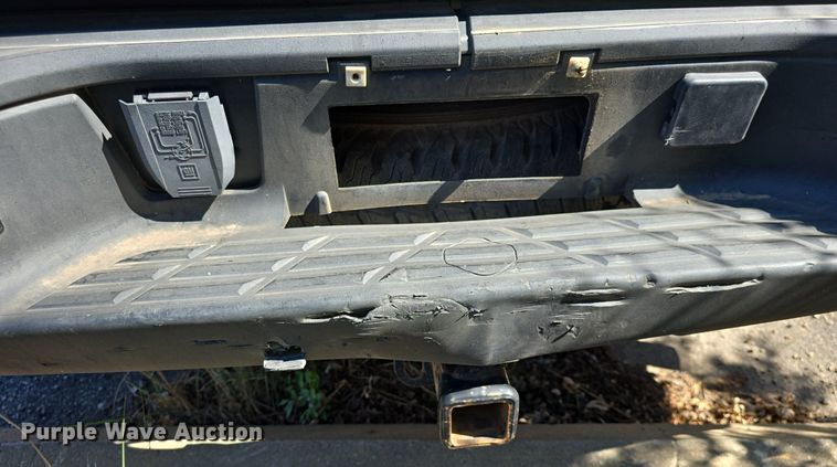 image for item DQ4399 2013 Chevrolet Silverado 1500 Ext. Cab pickup truck