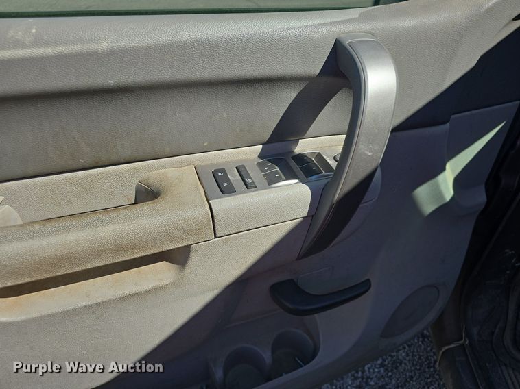 image for item DQ4399 2013 Chevrolet Silverado 1500 Ext. Cab pickup truck