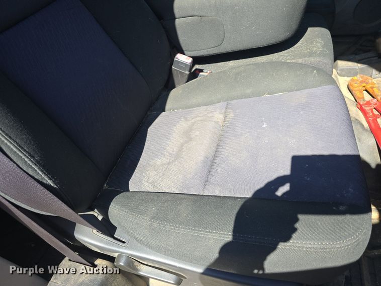 image for item DQ4399 2013 Chevrolet Silverado 1500 Ext. Cab pickup truck