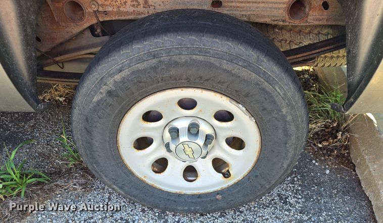 image for item DQ4399 2013 Chevrolet Silverado 1500 Ext. Cab pickup truck