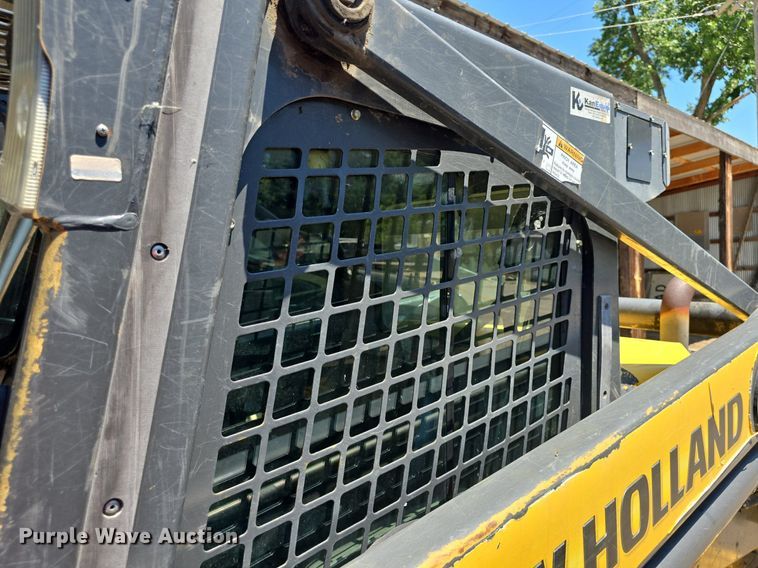 image for item DQ4400 2008 New Holland L190 skid steer loader