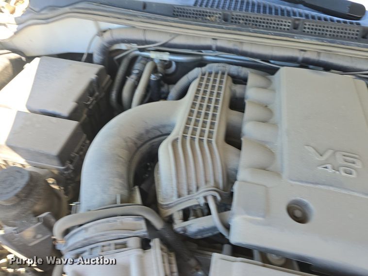 image for item DQ4406 2016 Nissan Frontier SV Crew Cab pickup truck