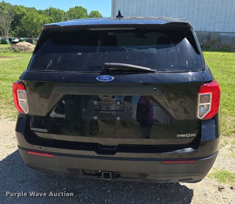 image for item DQ4410 2020 Ford Explorer Police Interceptor SUV