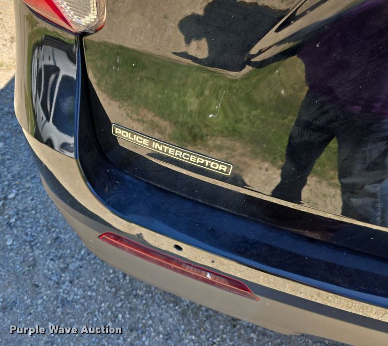 image for item DQ4410 2020 Ford Explorer Police Interceptor SUV