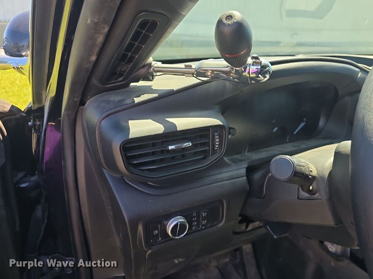 image for item DQ4410 2020 Ford Explorer Police Interceptor SUV