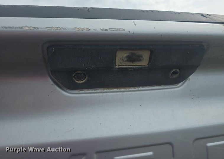 image for item DQ4413 2019 Chevrolet Silverado 1500 Crew Cab pickup truck