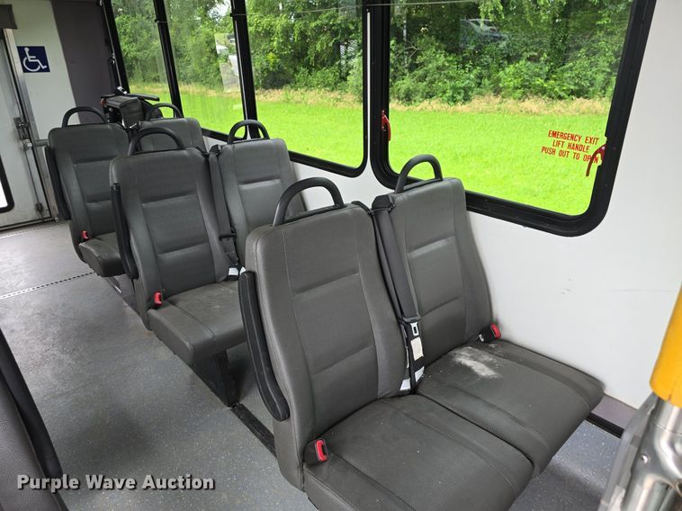 image for item DQ4415 2017 Goshen Ford Impulse Ford220 shuttle bus