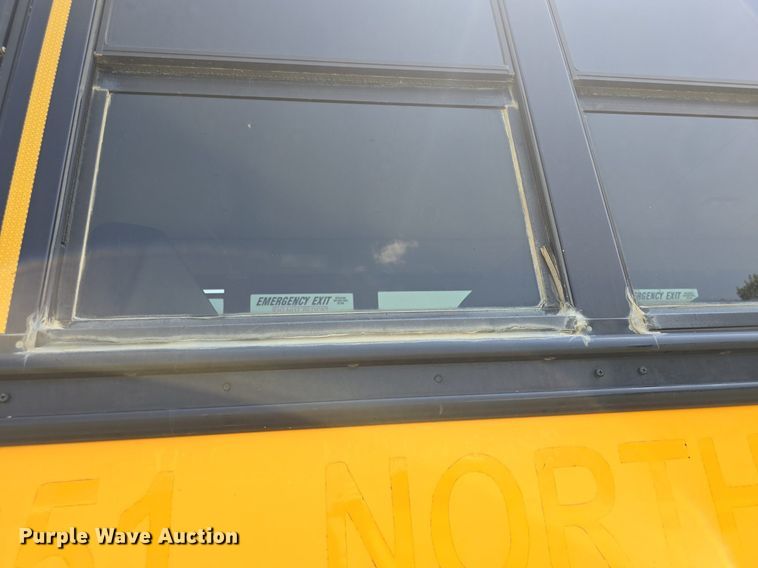 image for item DQ4419 2009 Thomas Built B2 school bus