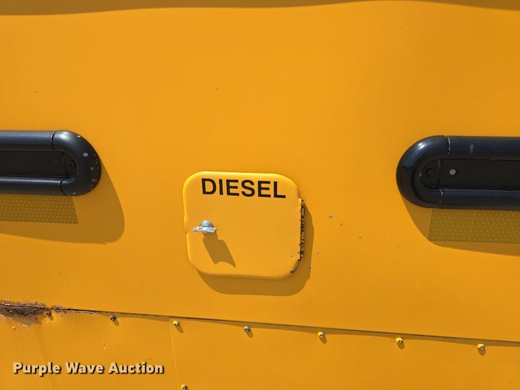 image for item DQ4419 2009 Thomas Built B2 school bus