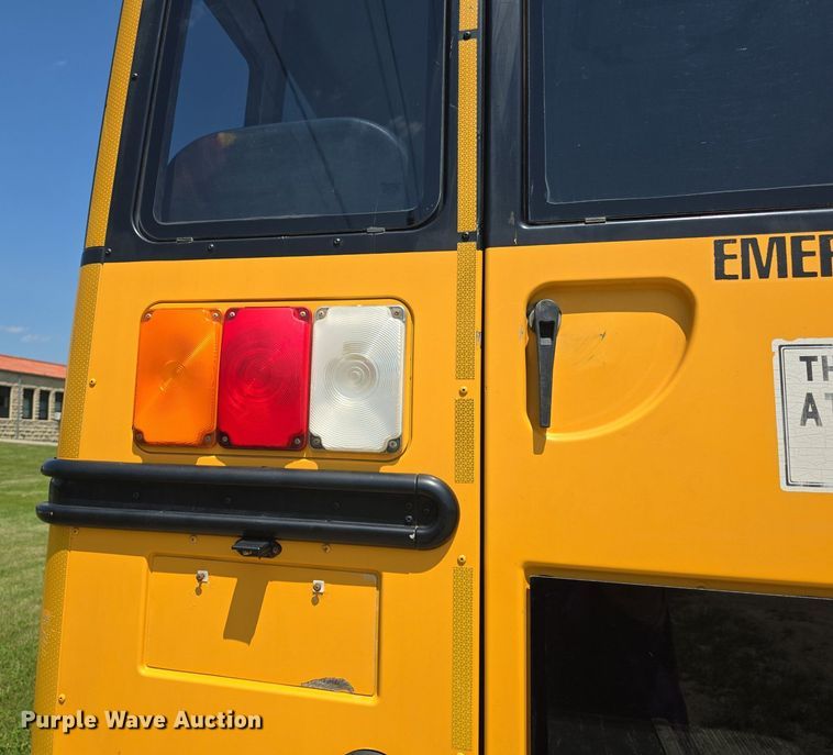 image for item DQ4419 2009 Thomas Built B2 school bus