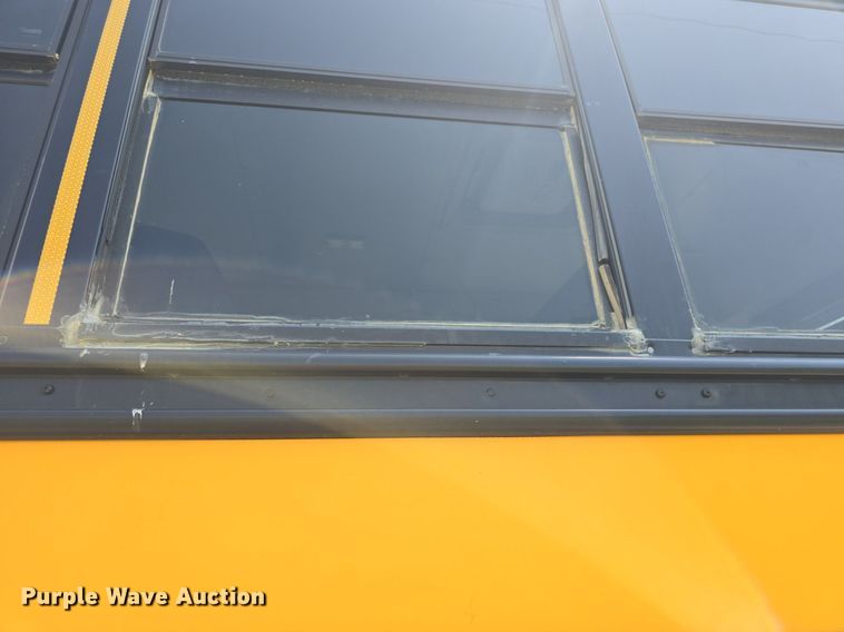 image for item DQ4419 2009 Thomas Built B2 school bus