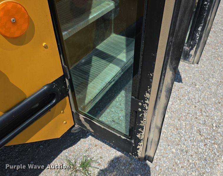 image for item DQ4419 2009 Thomas Built B2 school bus