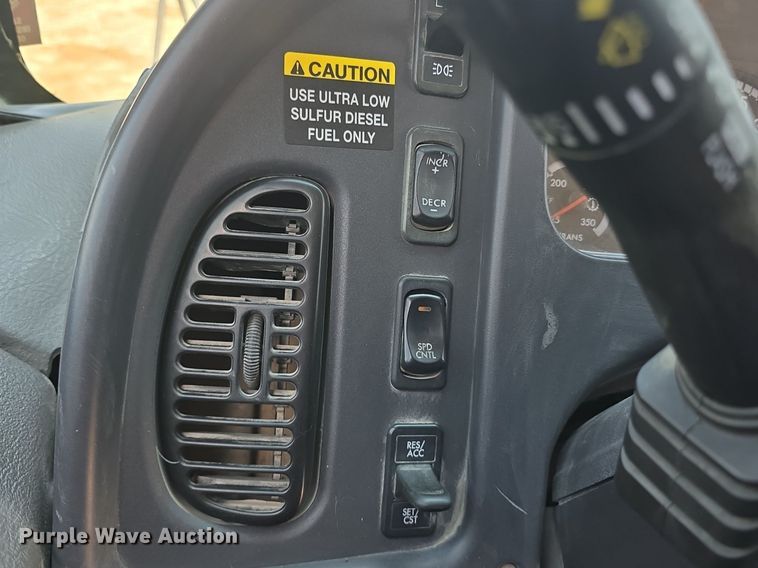 image for item DQ4419 2009 Thomas Built B2 school bus