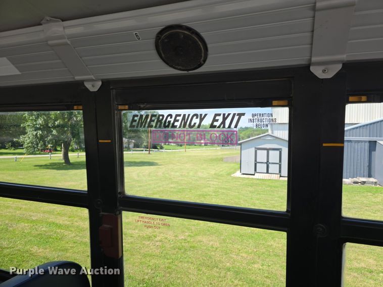 image for item DQ4419 2009 Thomas Built B2 school bus